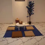 Virtue Pyramid View House Females,Children And Families Only